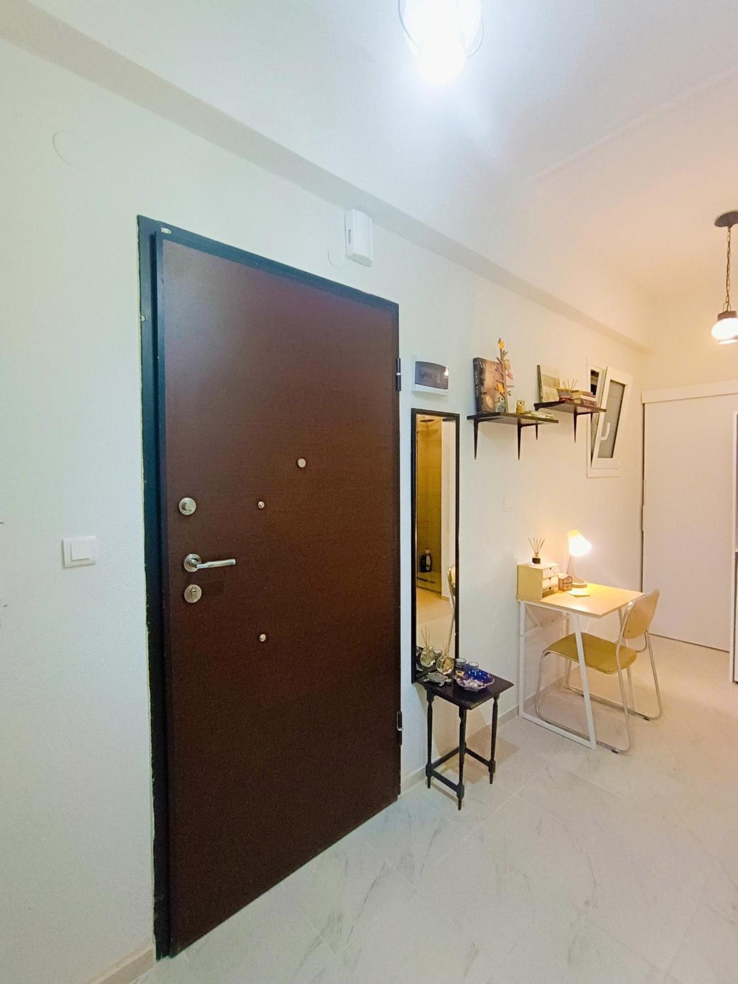 Cozy Apartment In アテネ エクステリア 写真