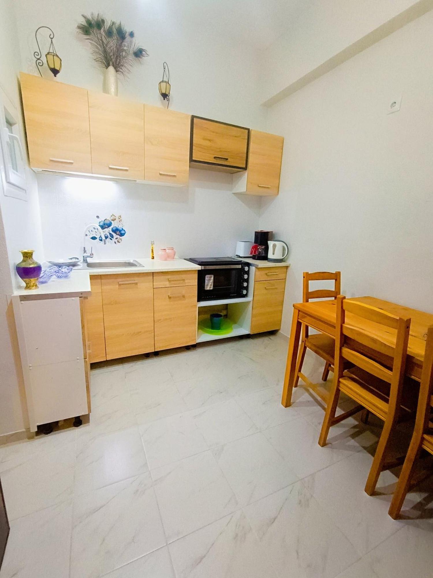 Cozy Apartment In アテネ エクステリア 写真
