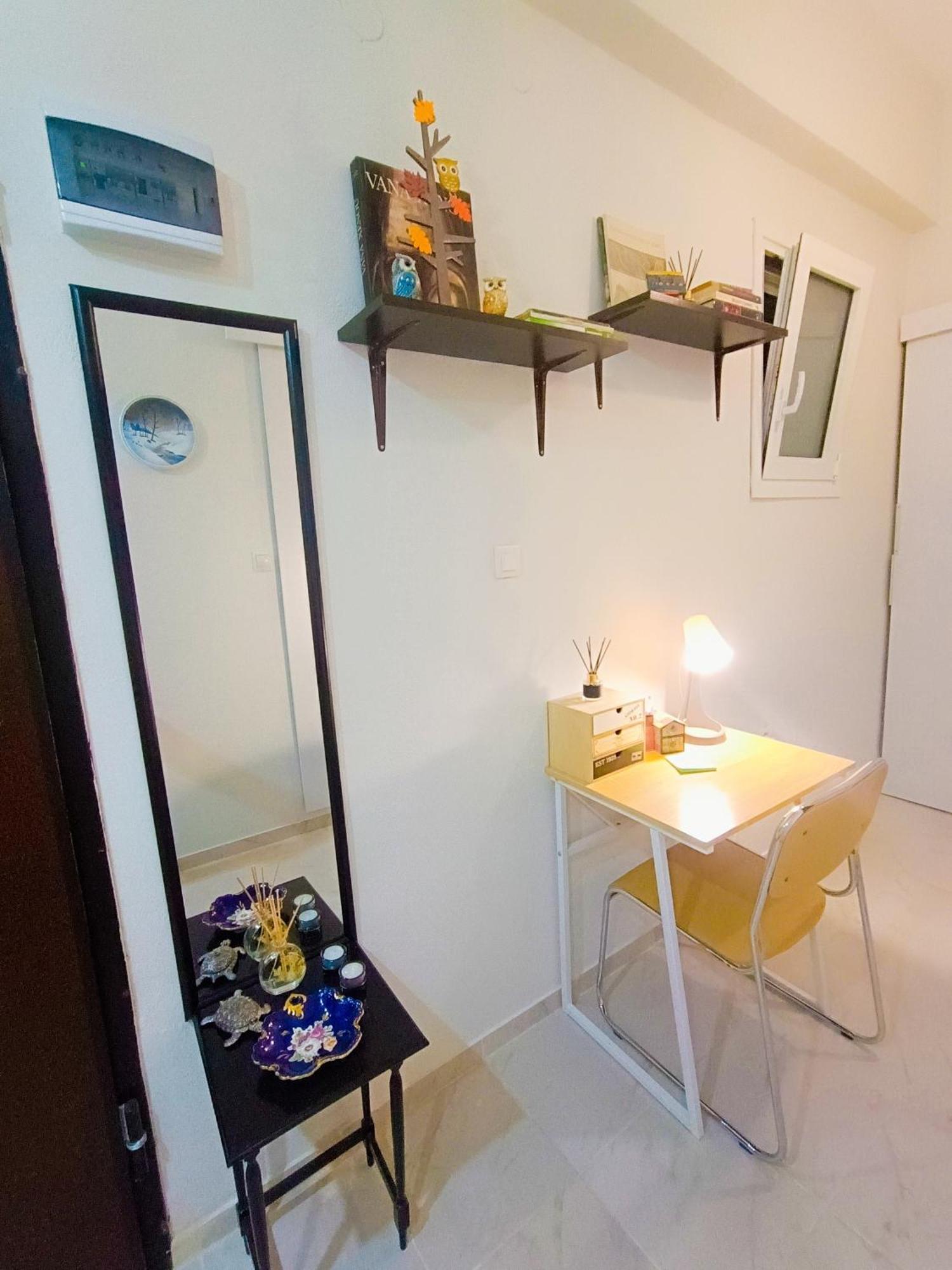 Cozy Apartment In アテネ エクステリア 写真