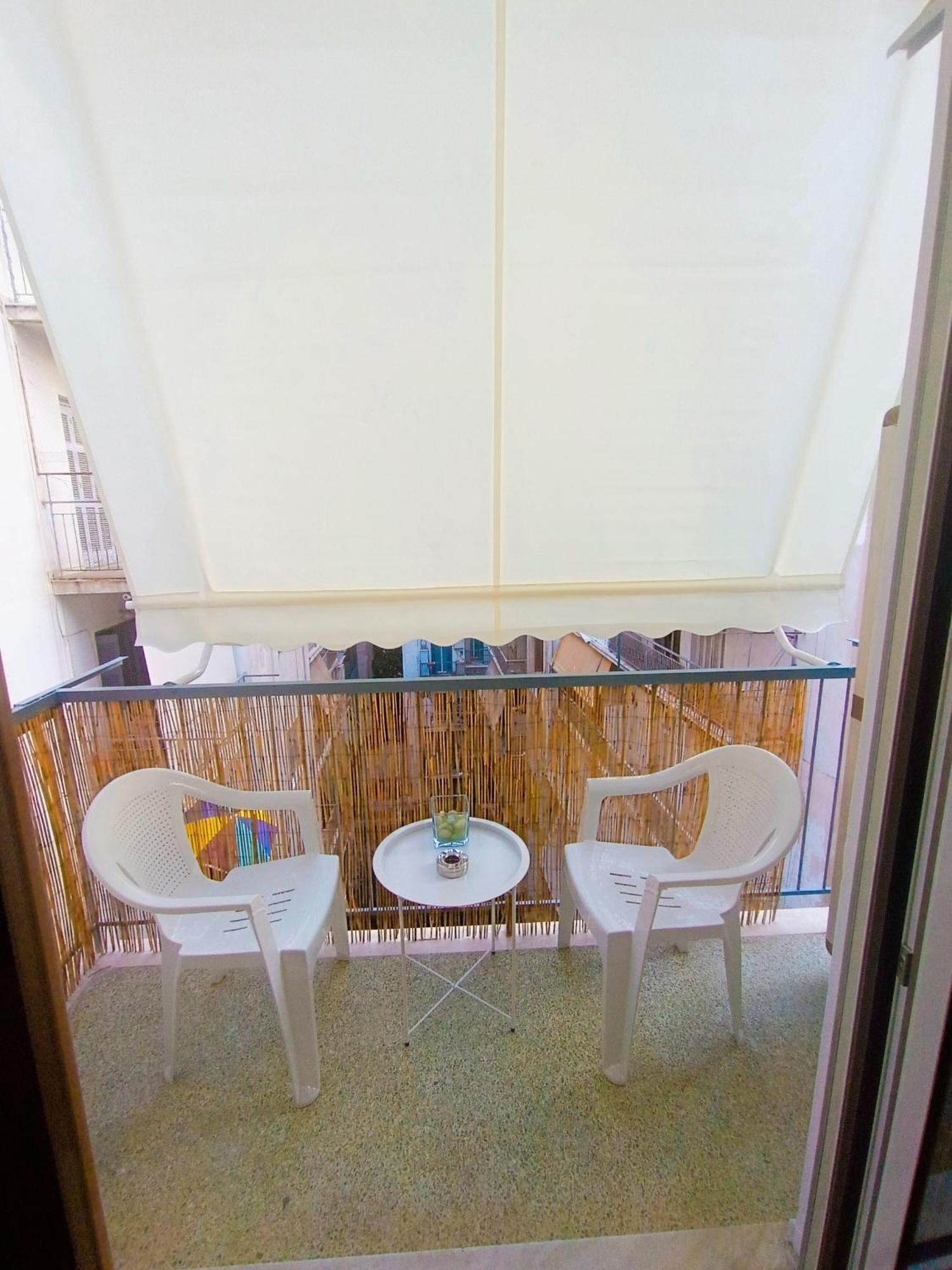 Cozy Apartment In アテネ エクステリア 写真