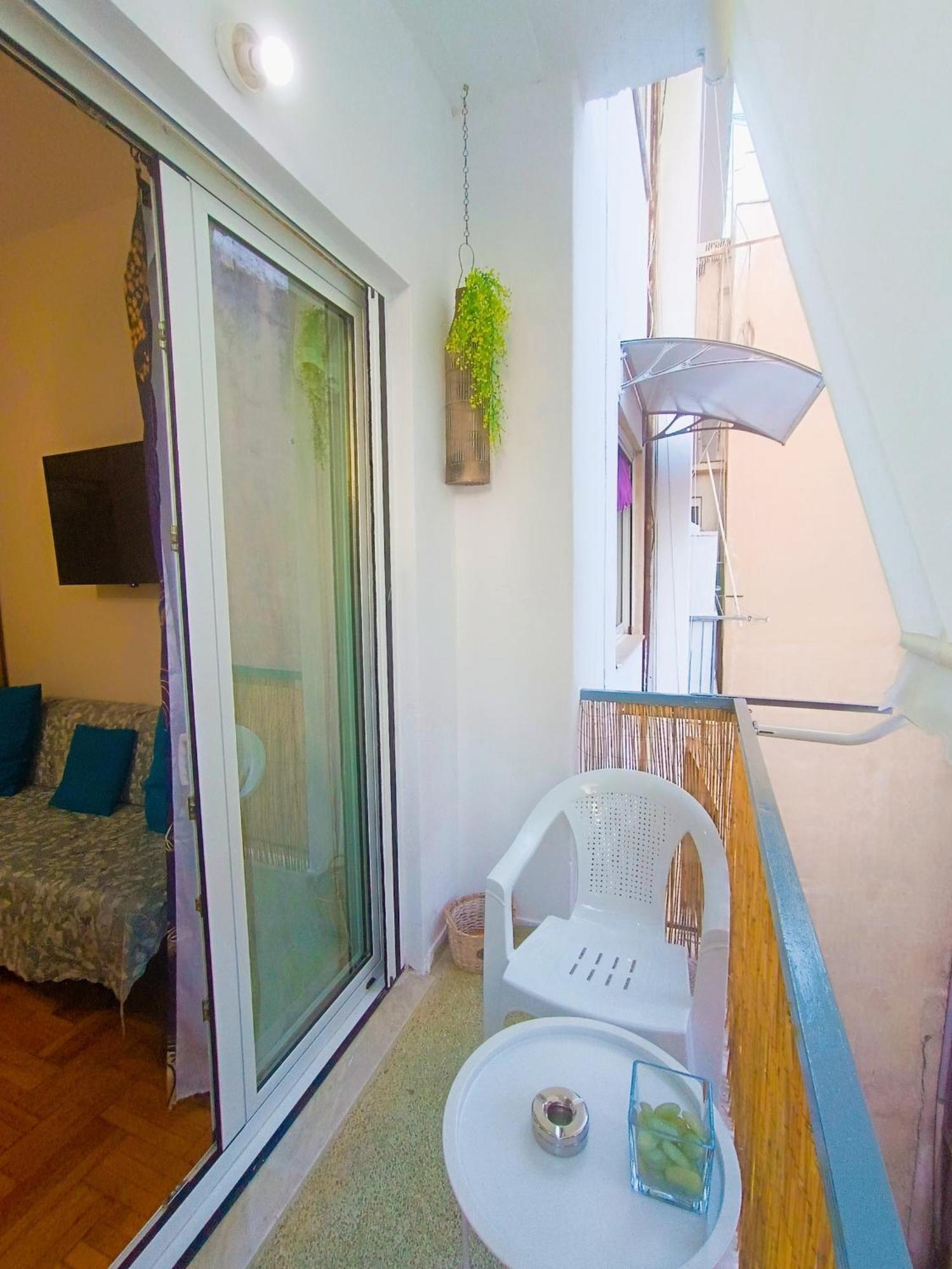 Cozy Apartment In アテネ エクステリア 写真