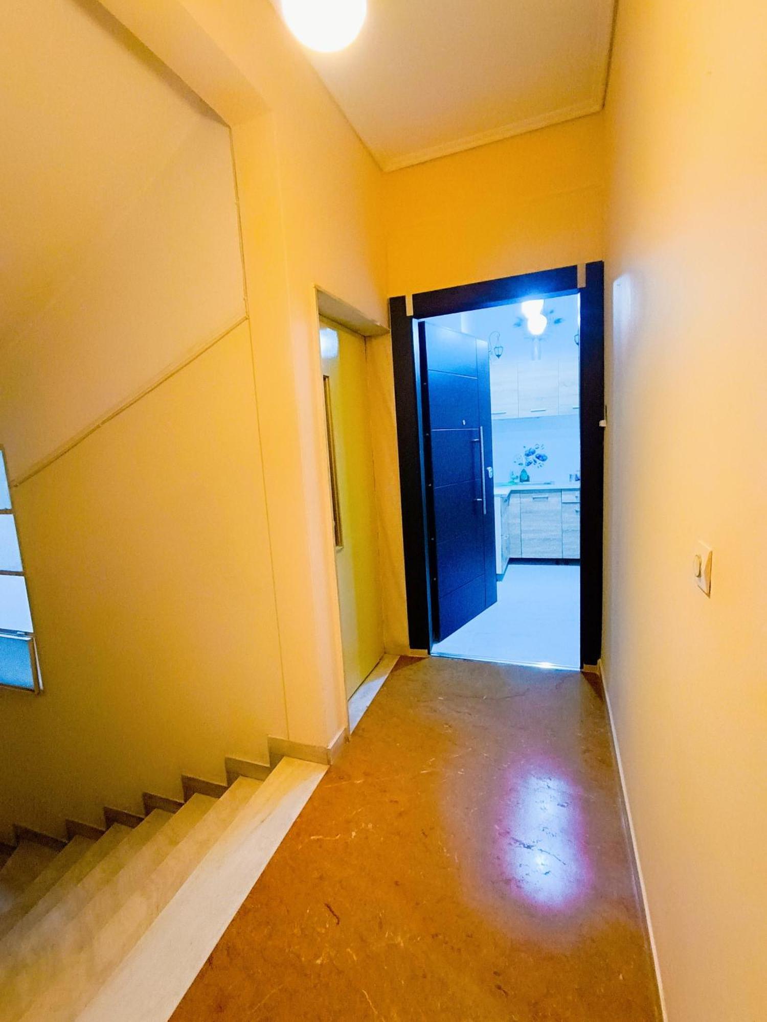 Cozy Apartment In アテネ エクステリア 写真