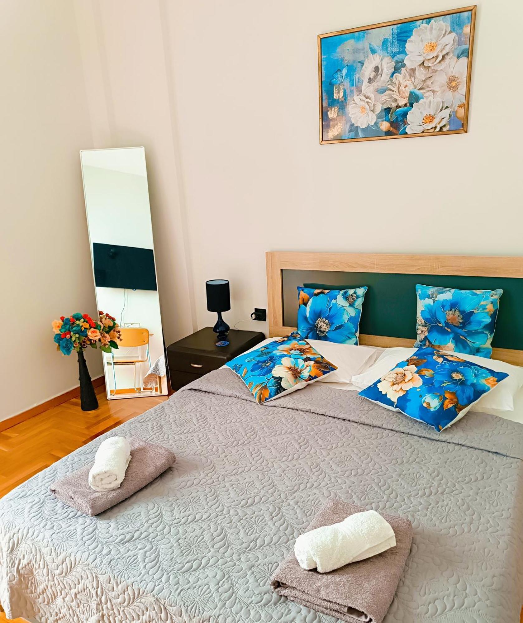 Cozy Apartment In アテネ エクステリア 写真